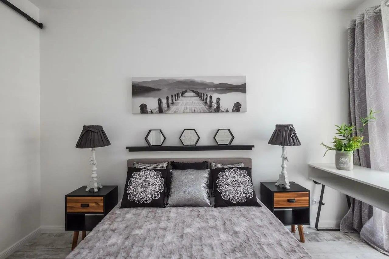 Good Time Apartment Business Center Varsovie